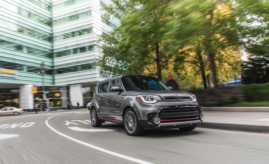  Kia Soul Turbo (PS) 2016 года  (NA) (фото 29 из 35)